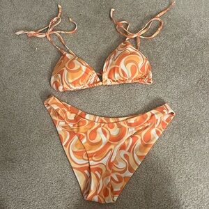 Kulani Kinis “Lost at Sunset” Bikini (by Hannah Meloche)